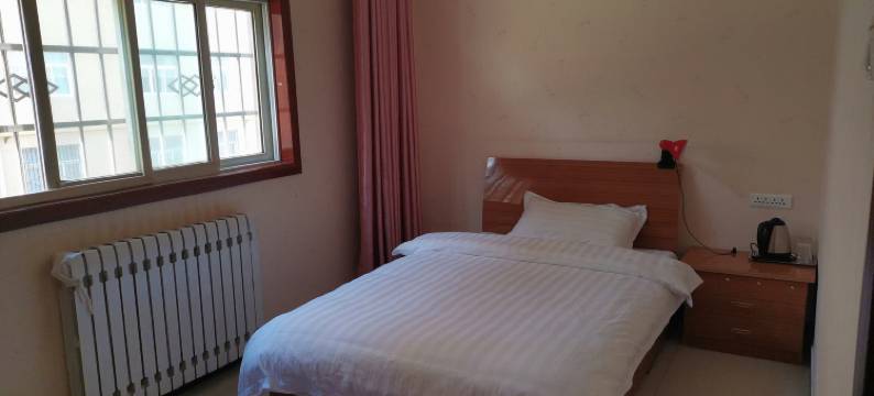 八方来宾馆(太白县步行街西口店)图片