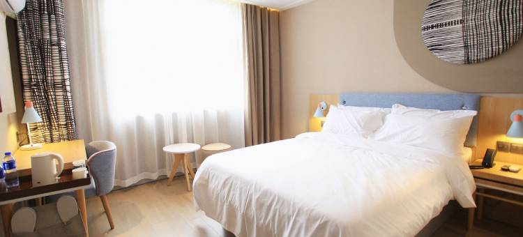 逸轩宾馆(上饶广丰高新开发区店)图片