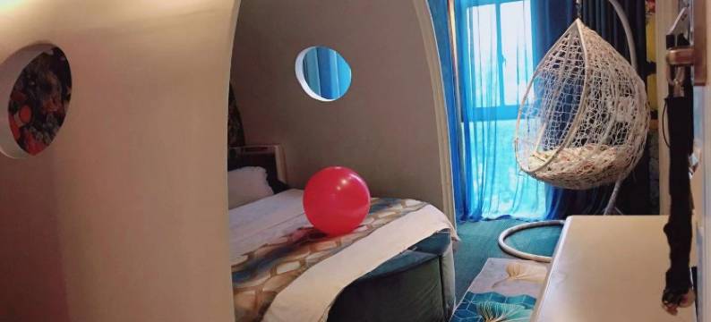 卡米诺主题酒店(昆山莱茵广场店)图片