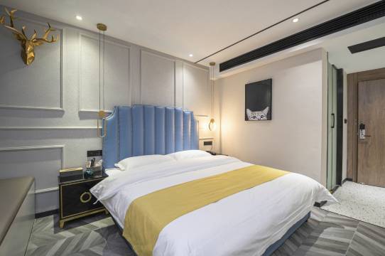 泊曼酒店(梅城国际店)