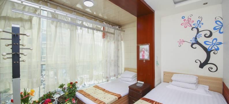 桦熙旅馆(石家庄新火车站店)图片