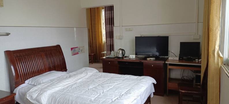 昭平云华宾馆图片