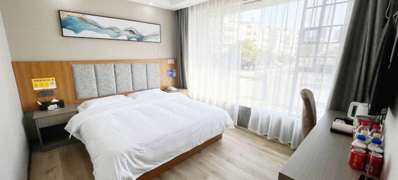 赣州百鹭湾商务酒店(赣县中学店)图片