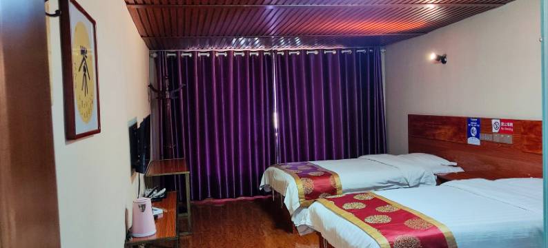 隆德金东商务宾馆图片