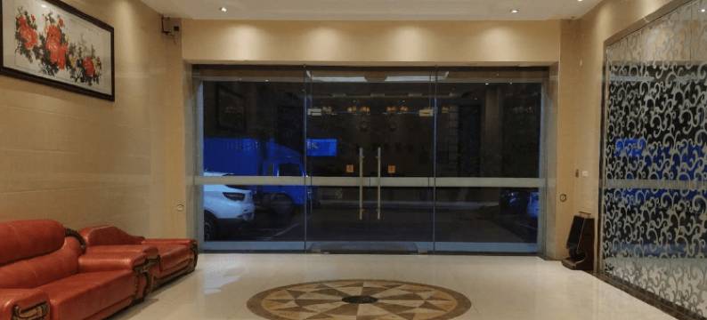 英德金碧居商务宾馆图片