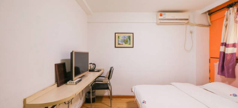 沈阳皓月快捷宾馆(沈辽中路万达店)图片