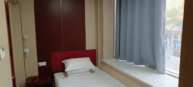 阳光宾馆(仙桃钱沟路店)图片