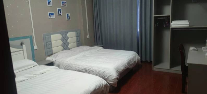 来凤恋家公寓图片