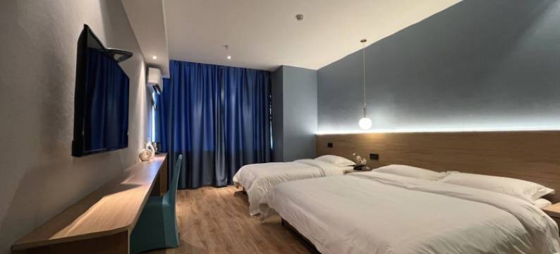 汉龙亦云酒店(华新步步高店)图片