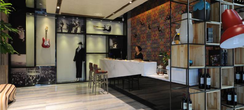 卡斯迪畅享酒店(长沙洋湖湿地公园中医药大学店)图片