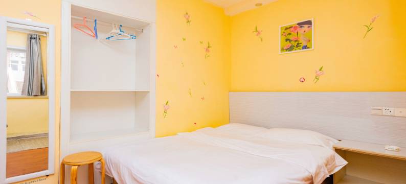 青岛丽海源快捷酒店(台东步行街店)图片