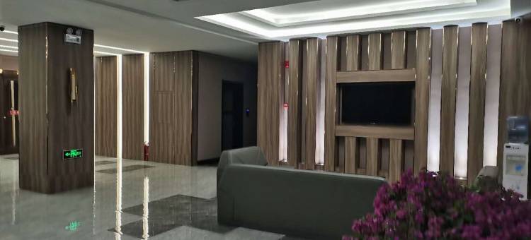 阜平华悦泽商务酒店图片