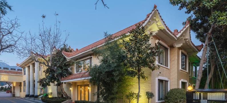 泰安御座宾馆(红门岱庙店)图片