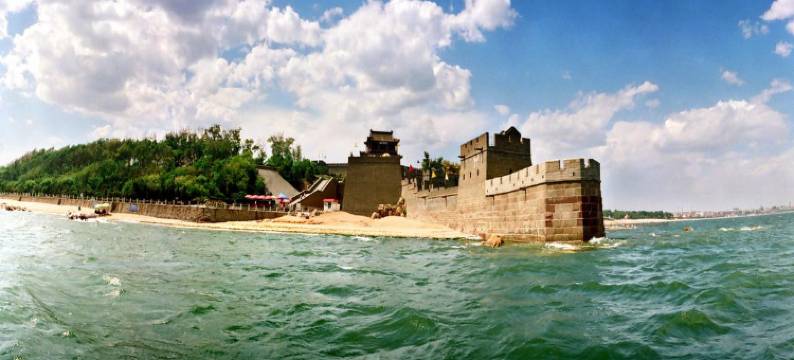 秦皇岛假日蓝湾酒店式公寓(山海关老龙头店)图片