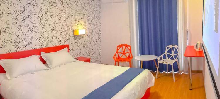 布丁酒店(昆明市政府呈贡区高铁南站大学城店)图片