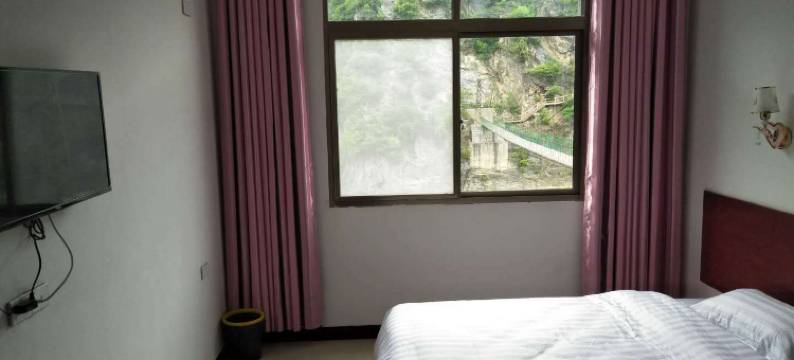 卢氏君悦来宾馆图片