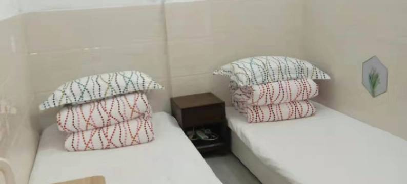 南京龙驰公寓图片