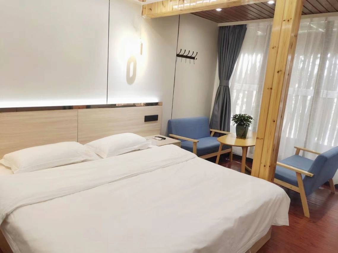 长治悦源华好酒店(八一广场太行公园店)