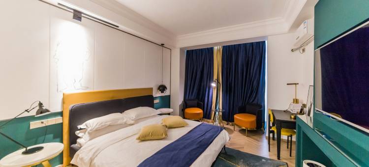 蒲公英智爱酒店(呼和浩特万达广场店)图片