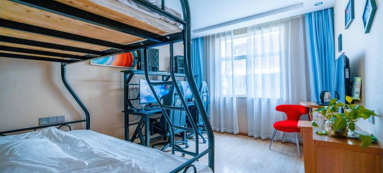 方柚电竞酒店(人民东路店)图片