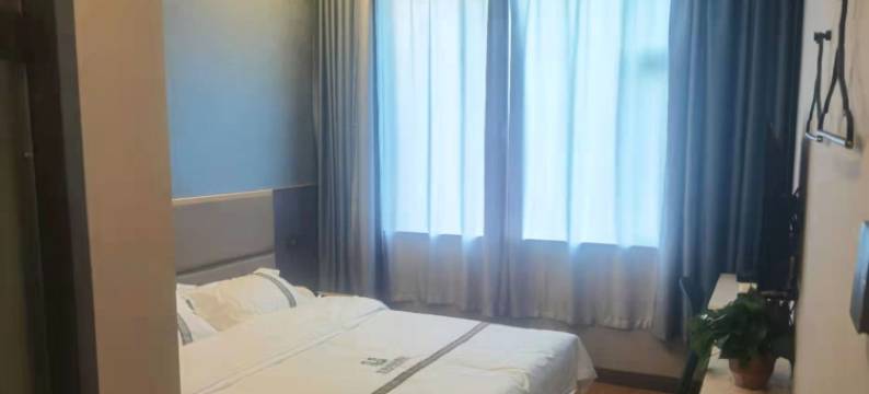 创·美酒店图片