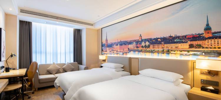 维也纳国际酒店(淮安涟水滨河吾悦广场五岛湖公园店)图片