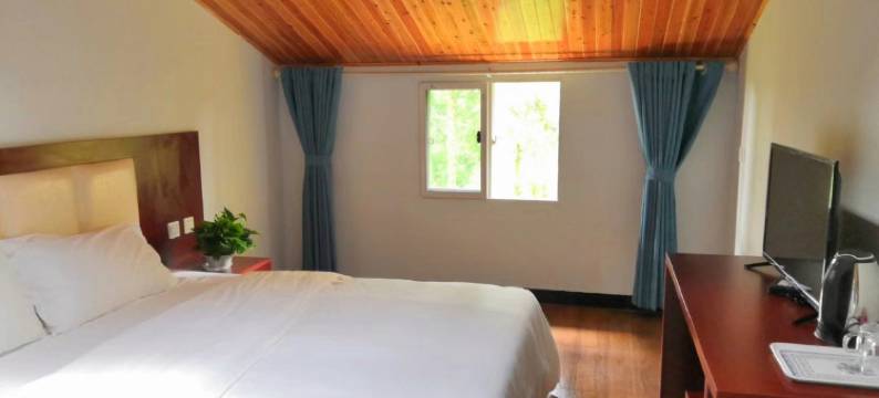 石柱林悠居避暑山庄图片