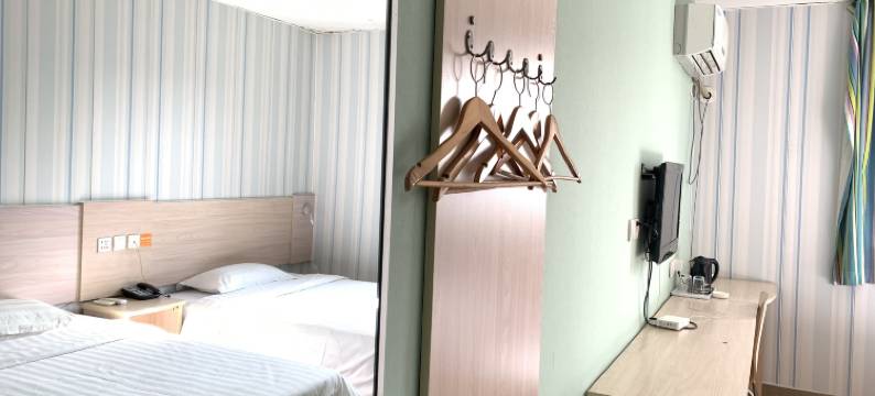 扬州顺安中港酒店图片