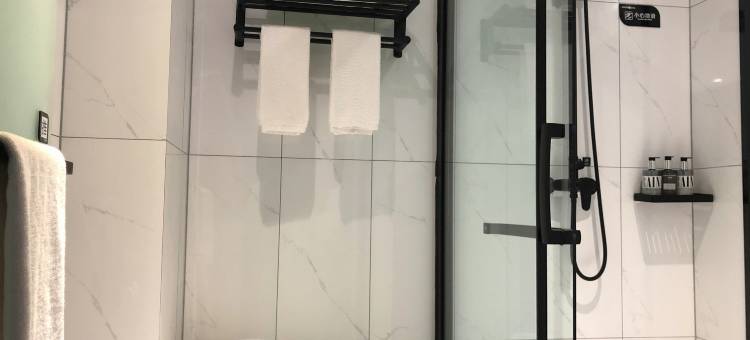 内黄县蓝鲸鱼酒店图片
