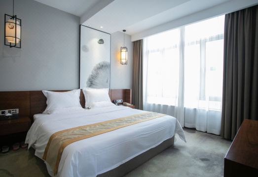 Dingzun Business Hotel Hotel Overview