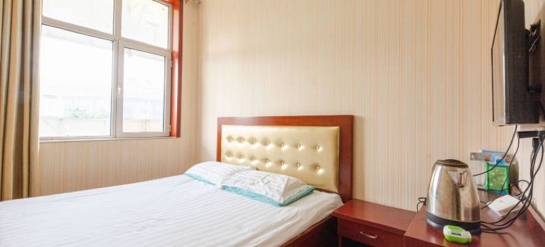 晏欣宾馆(北戴河火车站店)图片