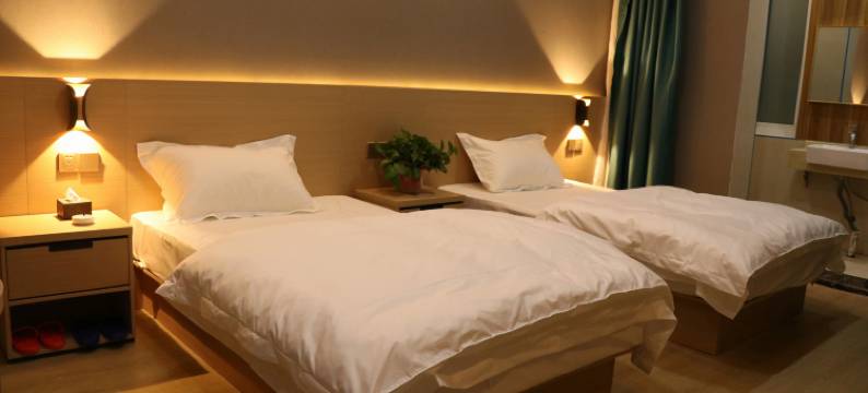 郑州云雾熙湖洗浴住宿图片