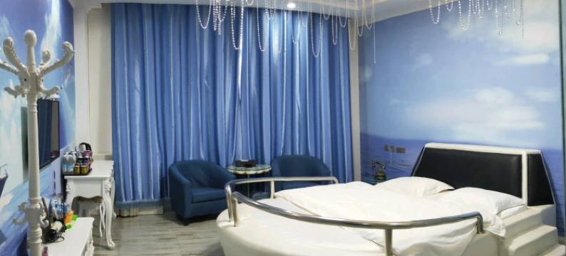 罗马假日酒店(盐池富春山居店)图片