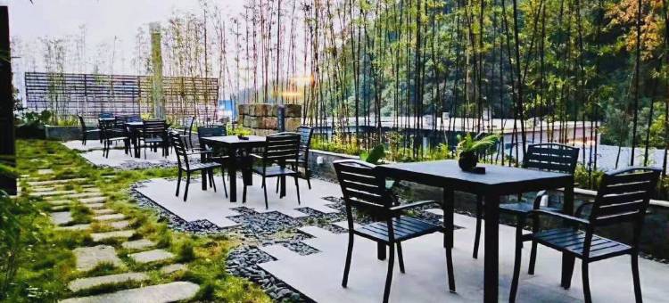 重庆南山别院民宿(南山火锅一条街店)图片