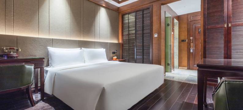 重庆解放碑十八梯泊联汇酒店图片