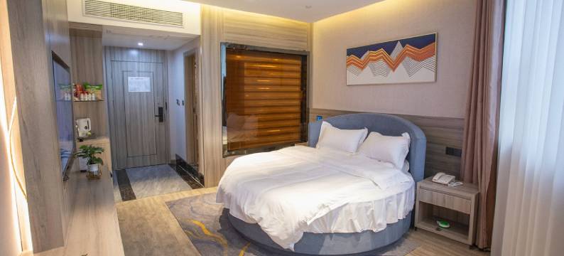 纳雍铂曼酒店(梦想宜城店)图片