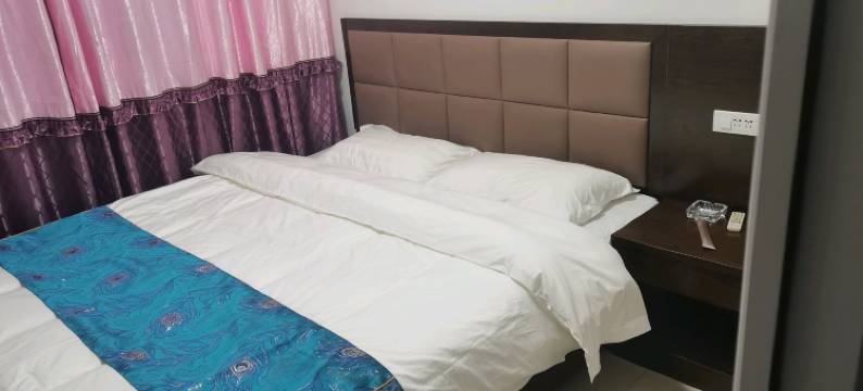 兴山八缎锦饭庄住宿图片