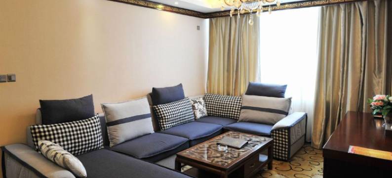 波密岷山登峰大酒店图片