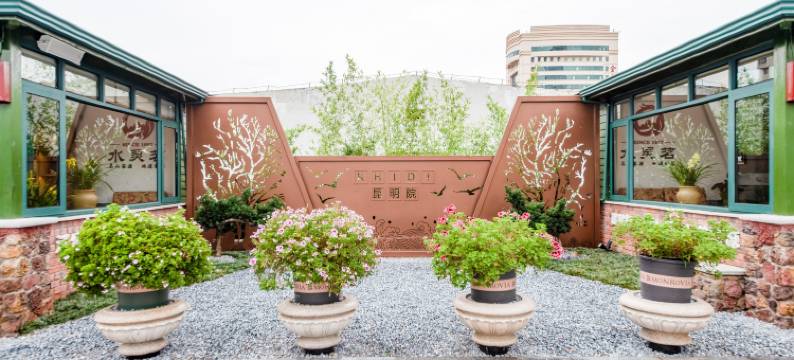 明都大酒店(昆明交三桥地铁站南屏步行街店)图片