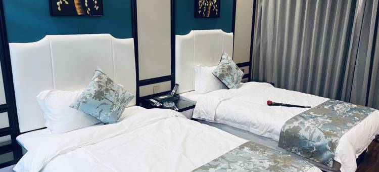 新蔡铂丽水晶精品酒店图片