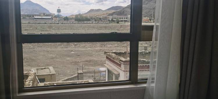 定日惠隆主题宾馆图片