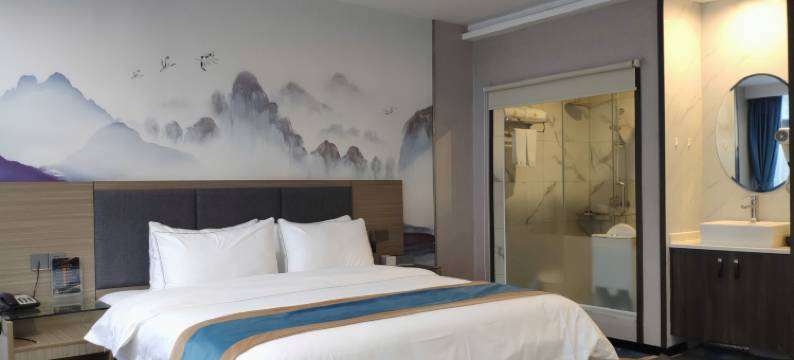 东莞清枫时尚酒店(清溪银湖工业区店)图片