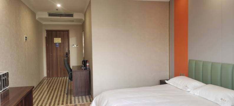 湖州季朵城市酒店(东吴银泰城店)图片