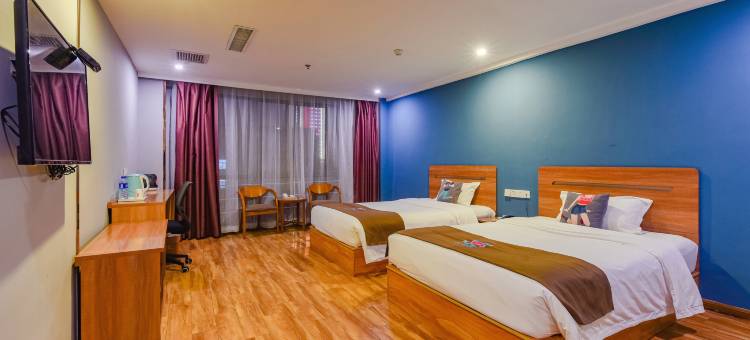 派酒店(商丘高铁站帝壹茂店)图片