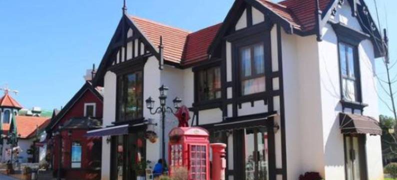 抚仙湖怡静民宿(澄江太阳山小镇广场店)图片