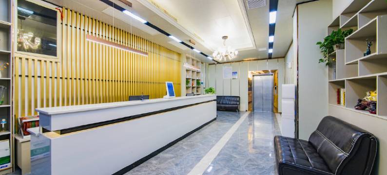 尊上酒店(长沙万家丽广场地铁站店)图片