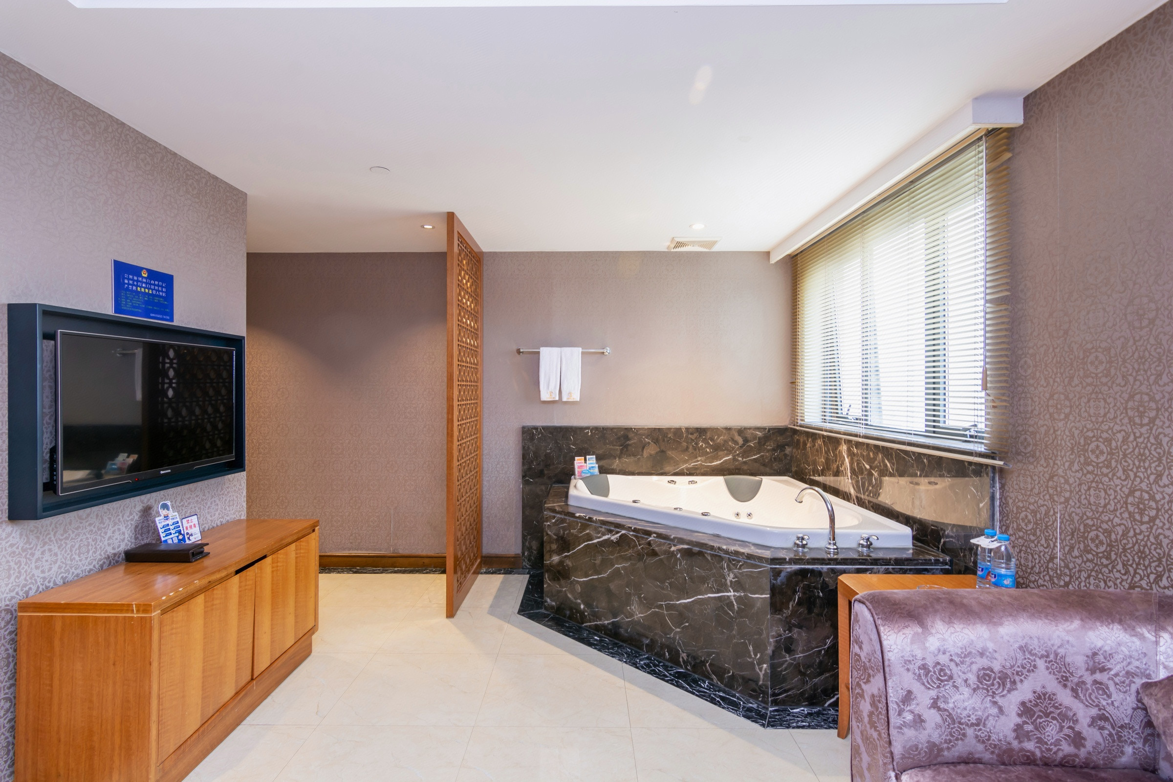 Jitai Boutique Hotel (Hangzhou East Railway Station Zhanongkou Subway Station)Over view