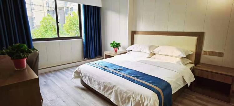 一路同行精选酒店(长丰北城金梅路地铁站店)图片