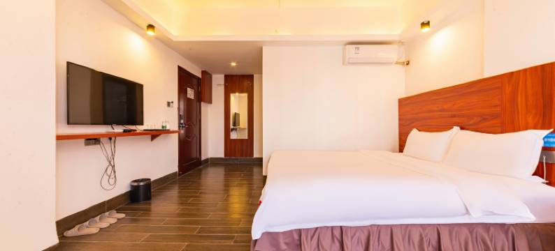 化州森思思酒店图片