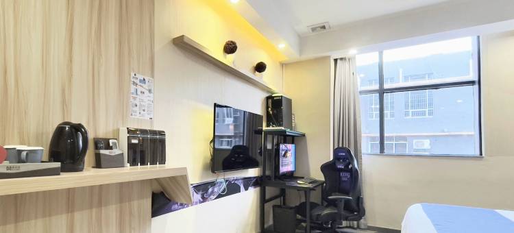 方柚电竞酒店(深圳平湖双拥街地铁站店)图片